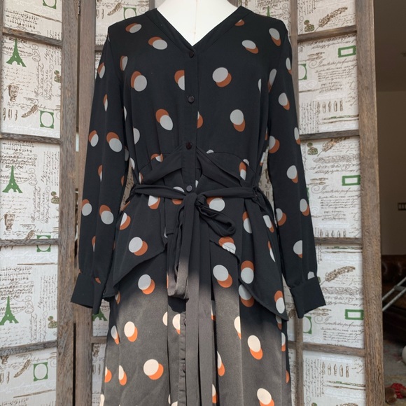 Sabie Polka Dot Dress Size Small - Picture 4 of 11